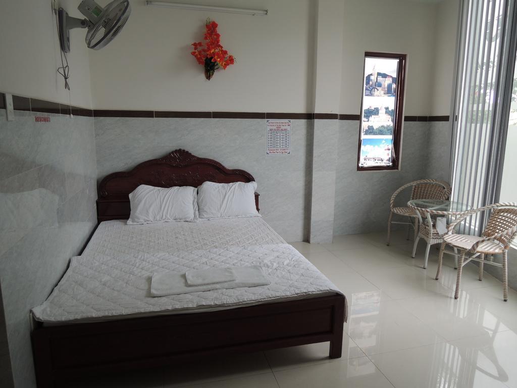 Hung Hieu Hotel Mỹ Tho Kamer foto